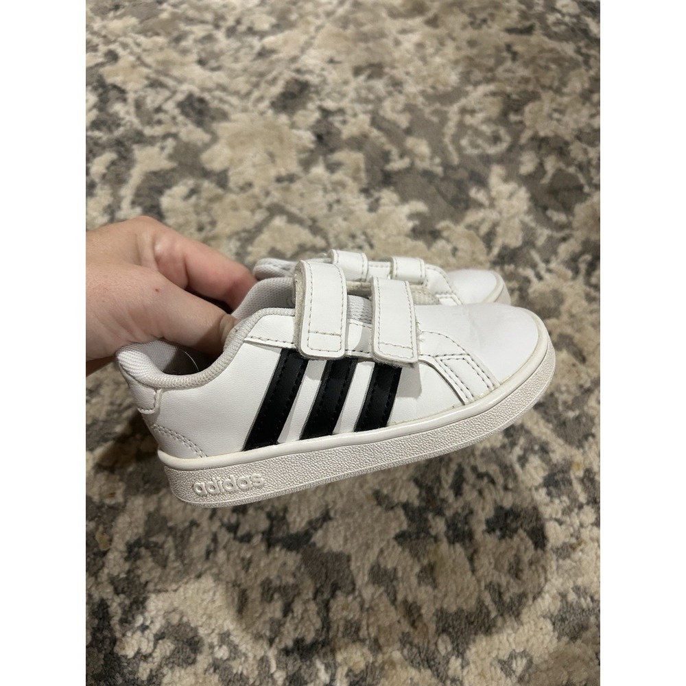 Toddler White And Black Adidas Grand Court Shoes Size 7